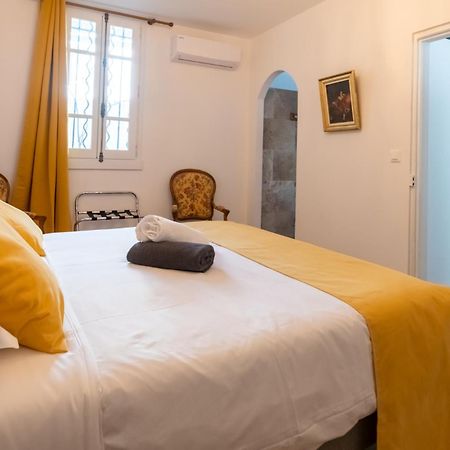 Bien D'Exception En Face Du Palais Des Papes Apartamento Avinhão Exterior foto